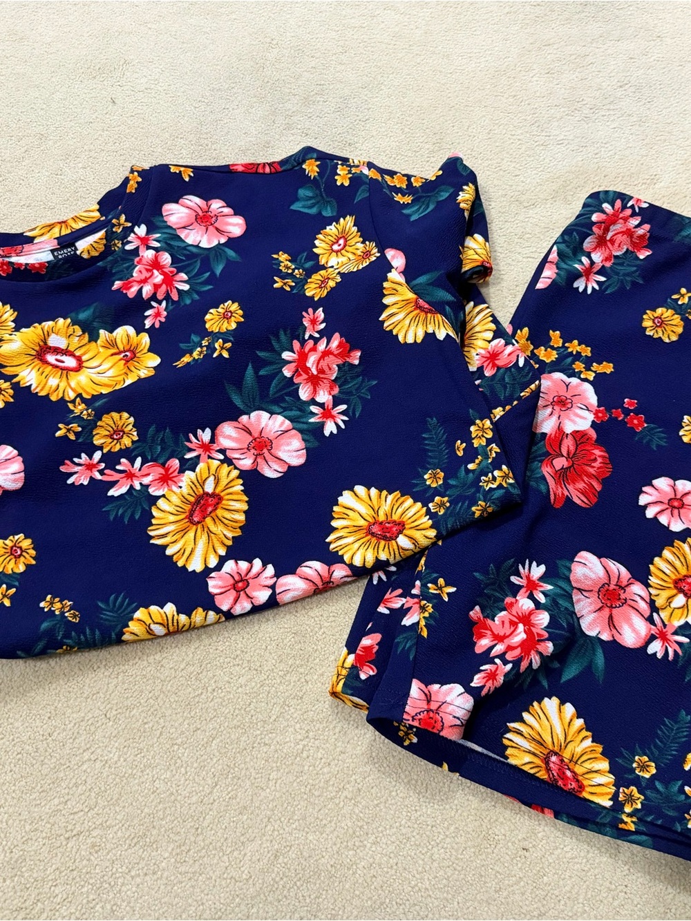 Floral Navy Women's Pajama Set – Navy with Yellow & Pink Blooms